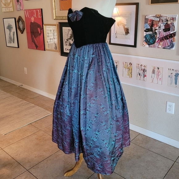 Gunne Sax 80's Velvet and Iridescent Satin Floral Strapless Ankle Length Gown - Picture 6 of 9